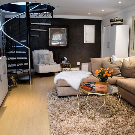 20 On Woodlands Hotell Johannesburg Exteriör bild